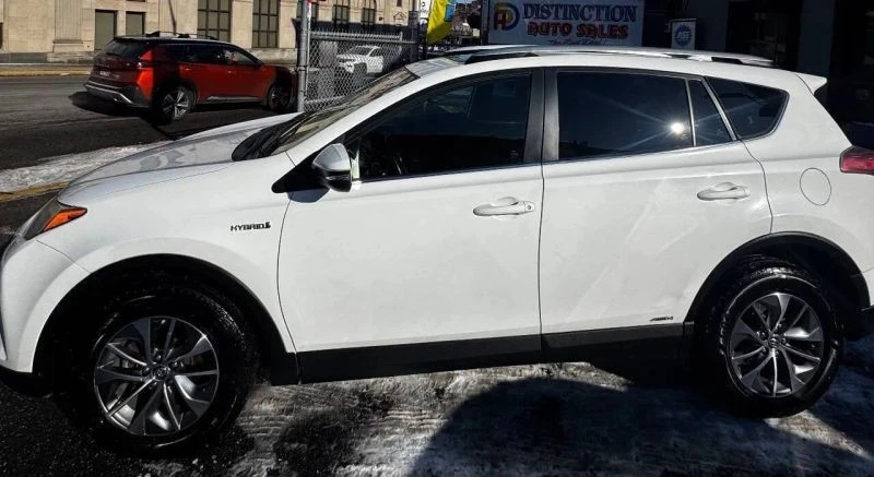 2016 Toyota RAV4 4th Gen - Image 2 of 12