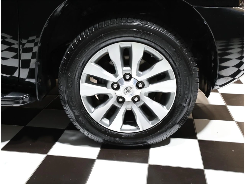 2016 Toyota Sequoia 2nd Gen - Image 30 of 31