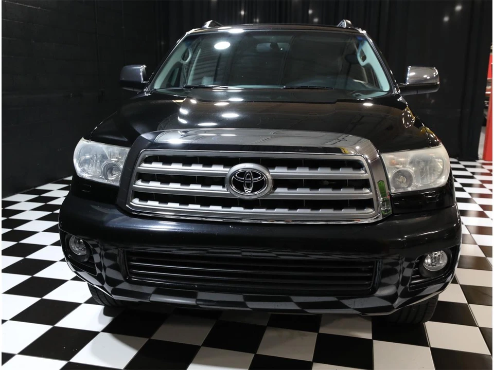 2016 Toyota Sequoia 2nd Gen - Image 11 of 31