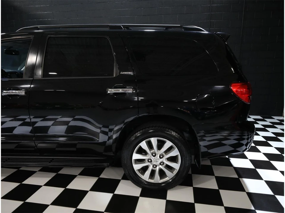 2016 Toyota Sequoia 2nd Gen - Image 24 of 31