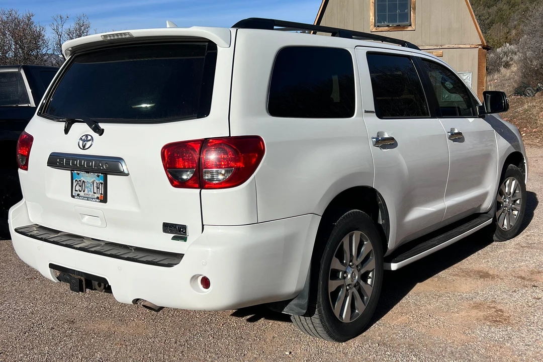 2016 Toyota Sequoia 2nd Gen - Image 4 of 31