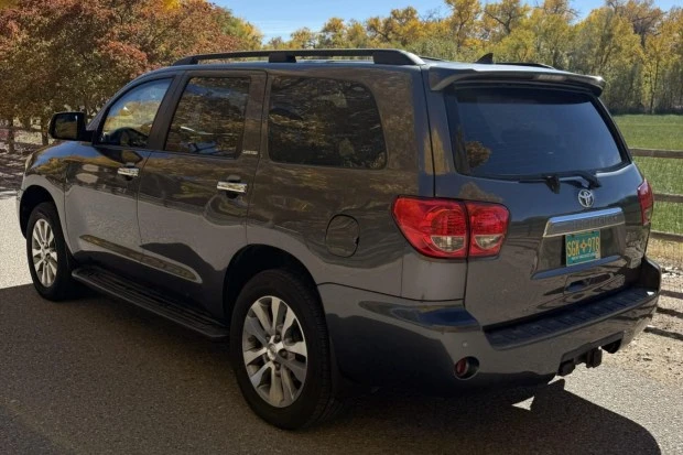2016 Toyota Sequoia 2nd Gen - Image 2 of 7