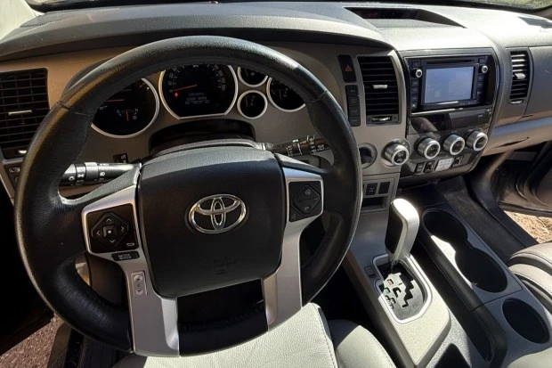 2016 Toyota Sequoia 2nd Gen - Image 5 of 7
