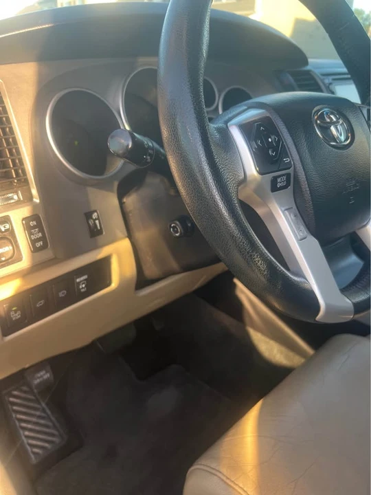 2016 Toyota Sequoia 2nd Gen - Image 6 of 15