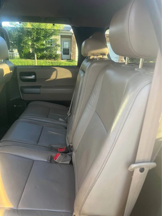 2016 Toyota Sequoia 2nd Gen - Image 9 of 15