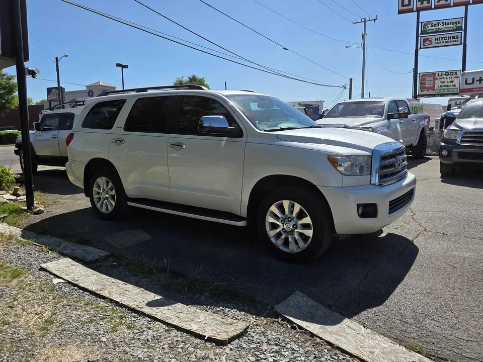 2016 Toyota Sequoia 2nd Gen - Image 5 of 20