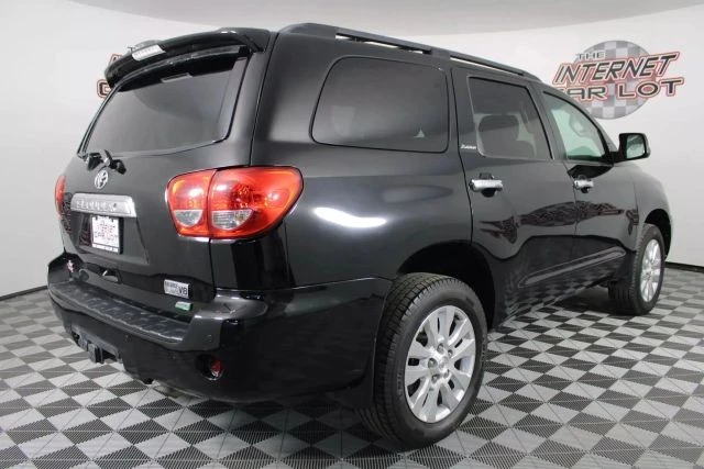 2016 Toyota Sequoia 2nd Gen - Image 7 of 12