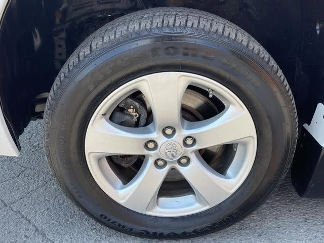 2016 Toyota Sienna 3rd Gen - Image 19 of 31