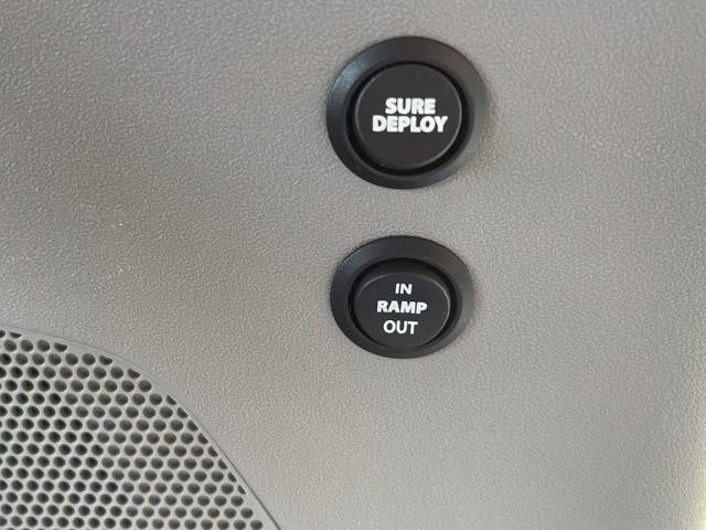 2016 Toyota Sienna 3rd Gen - Image 30 of 31