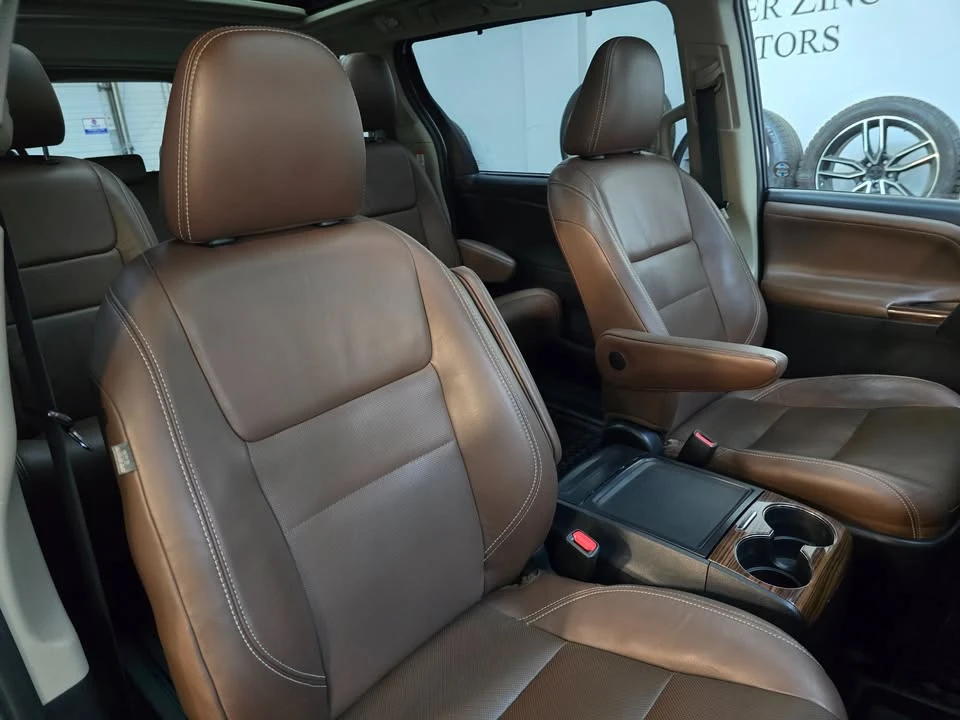 2016 Toyota Sienna 3rd Gen - Image 6 of 20