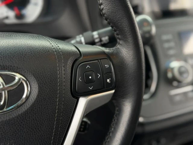 2016 Toyota Sienna 3rd Gen - Image 18 of 21