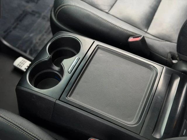 2016 Toyota Sienna 3rd Gen - Image 19 of 21