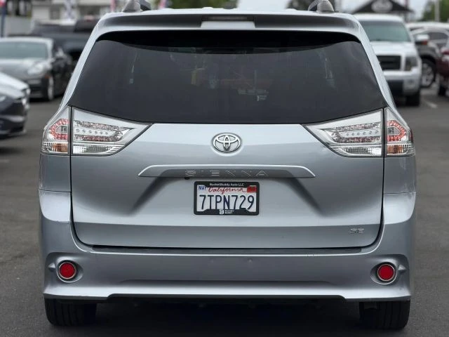 2016 Toyota Sienna 3rd Gen - Image 8 of 21