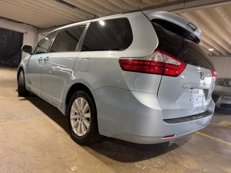 2016 Toyota Sienna 3rd Gen - Image 3 of 12