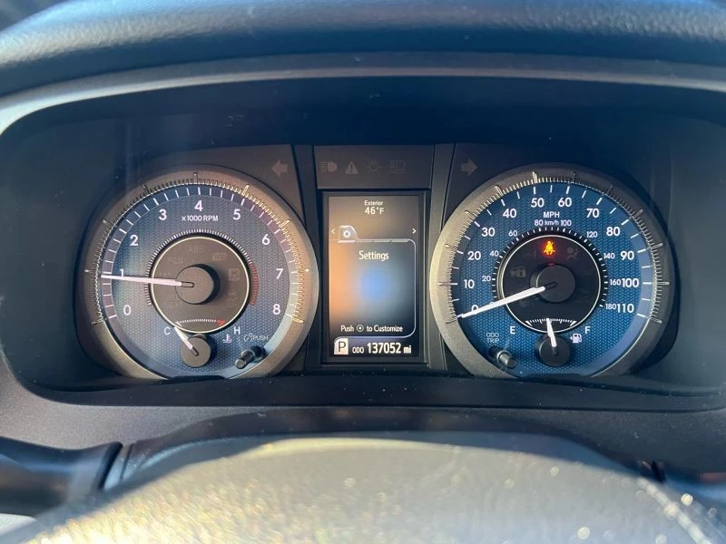 2016 Toyota Sienna 3rd Gen - Image 11 of 12