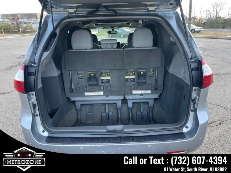 2016 Toyota Sienna 3rd Gen - Image 12 of 12