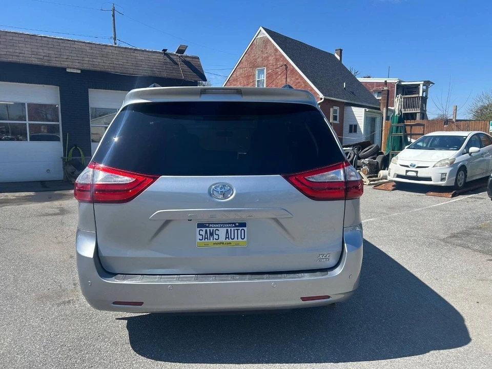 2016 Toyota Sienna 3rd Gen - Image 6 of 21