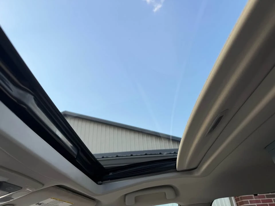 2016 Toyota Sienna 3rd Gen - Image 14 of 20