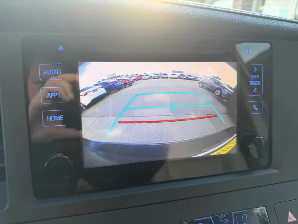 2016 Toyota Sienna 3rd Gen - Image 12 of 20