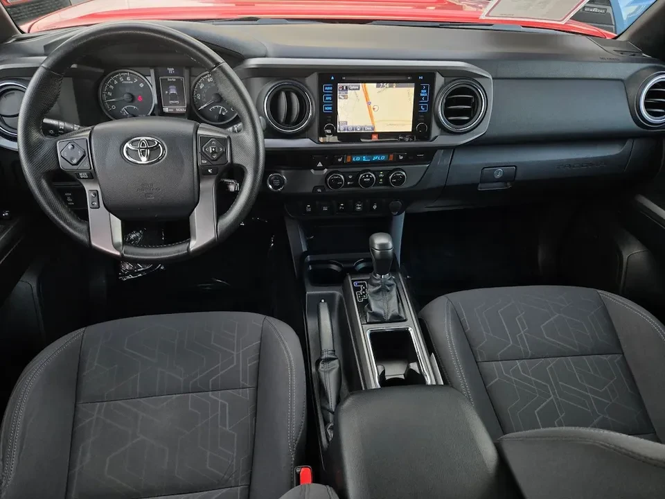 2016 Toyota Tacoma 3rd Gen - Image 7 of 12
