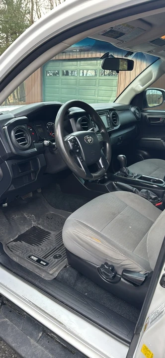 2016 Toyota Tacoma 3rd Gen - Image 11 of 13