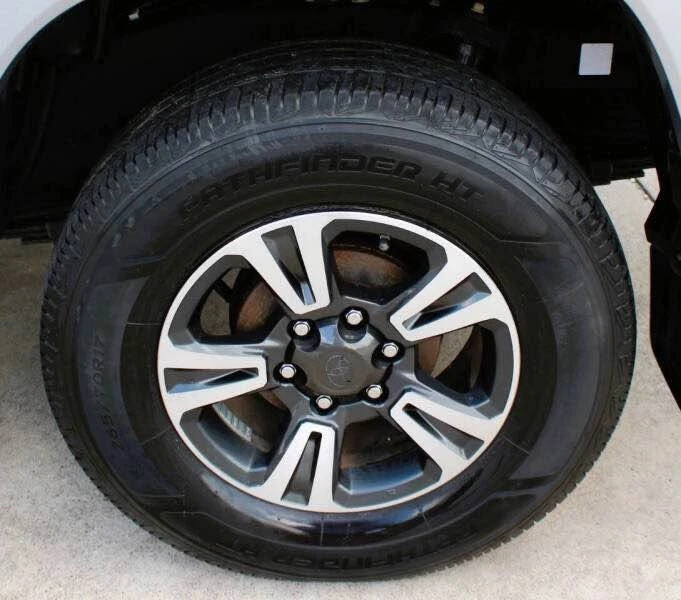 2016 Toyota Tacoma 3rd Gen - Image 13 of 14