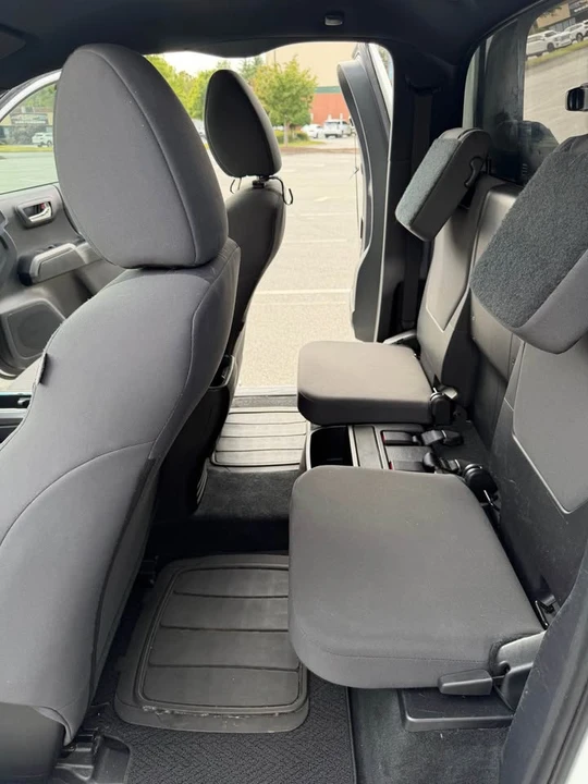 2016 Toyota Tacoma 3rd Gen - Image 10 of 15