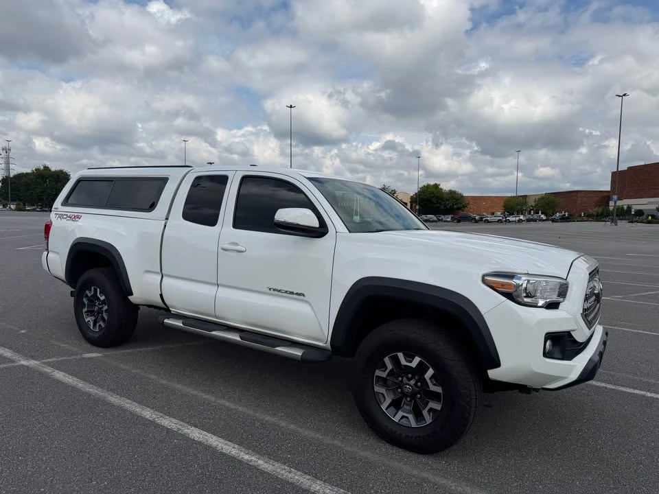 2016 Toyota Tacoma 3rd Gen - Image 3 of 15