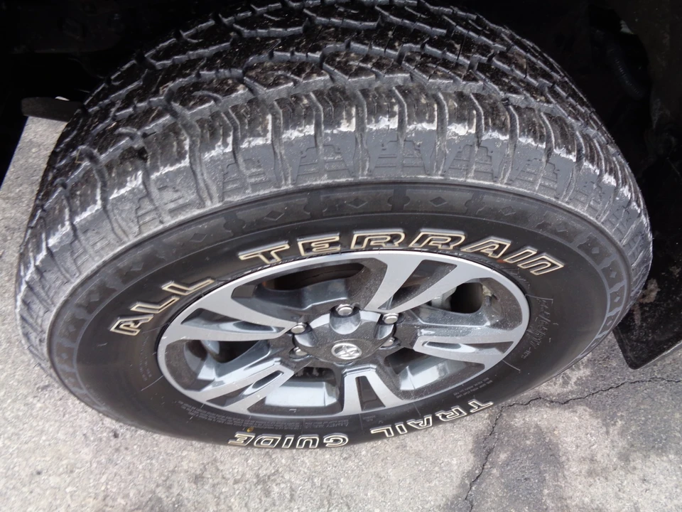 2016 Toyota Tacoma 3rd Gen - Image 10 of 21