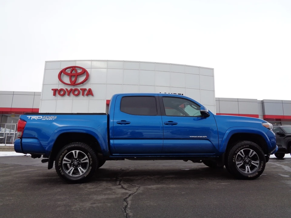 2016 Toyota Tacoma 3rd Gen - Image 3 of 21