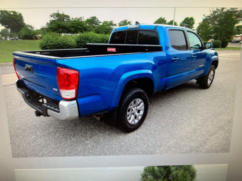 2016 Toyota Tacoma 3rd Gen - Image 4 of 10