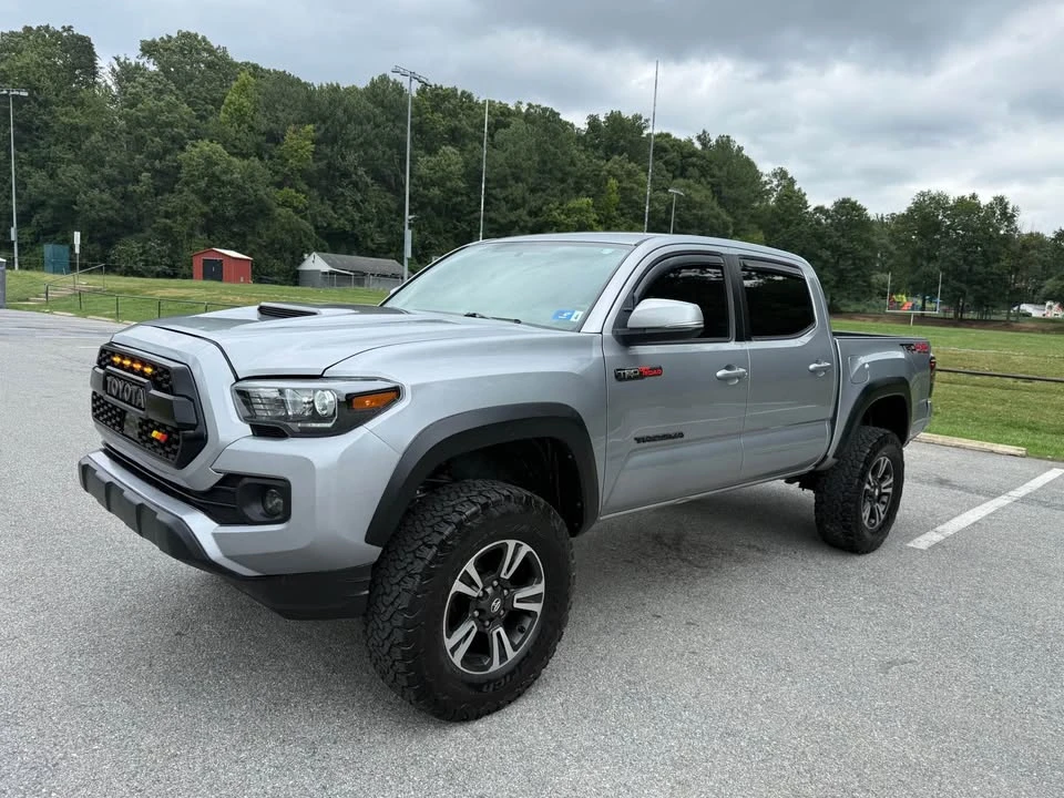 2016 Toyota Tacoma 3rd Gen - Image 15 of 15