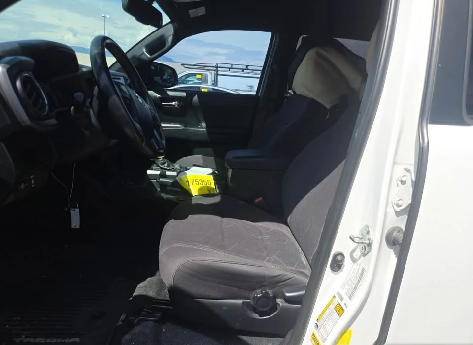 2016 Toyota Tacoma 3rd Gen - Image 5 of 13
