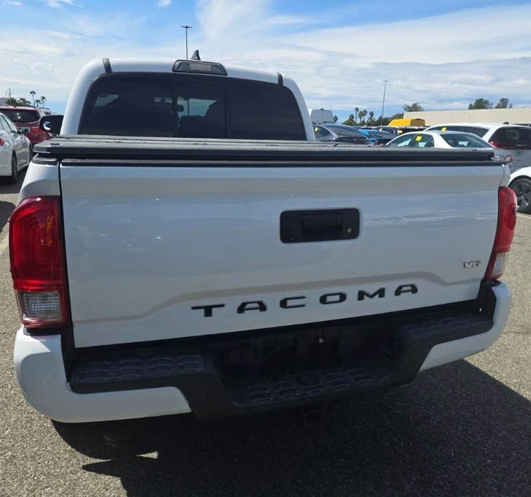 2016 Toyota Tacoma 3rd Gen - Image 8 of 13