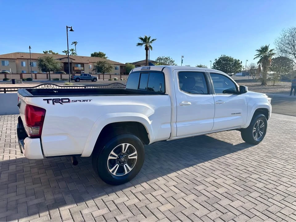 2016 Toyota Tacoma 3rd Gen - Image 2 of 8