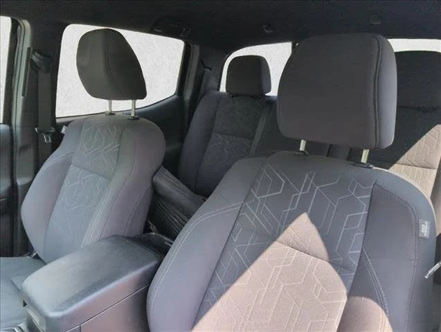 2016 Toyota Tacoma 3rd Gen - Image 12 of 20