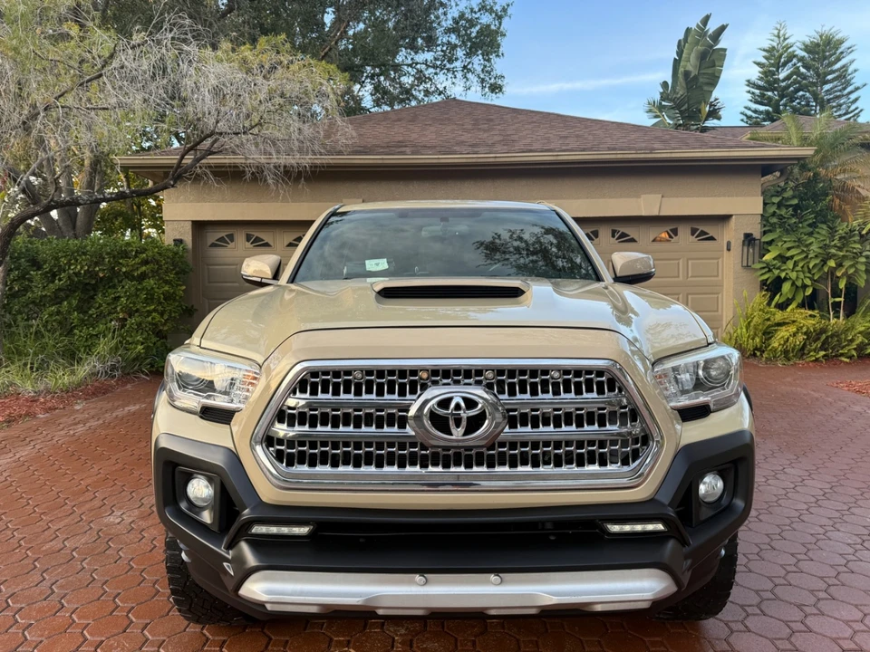 2016 Toyota Tacoma 3rd Gen - Image 13 of 21