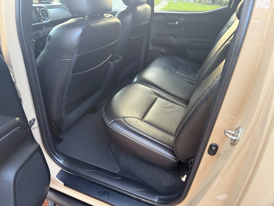 2016 Toyota Tacoma 3rd Gen - Image 21 of 21