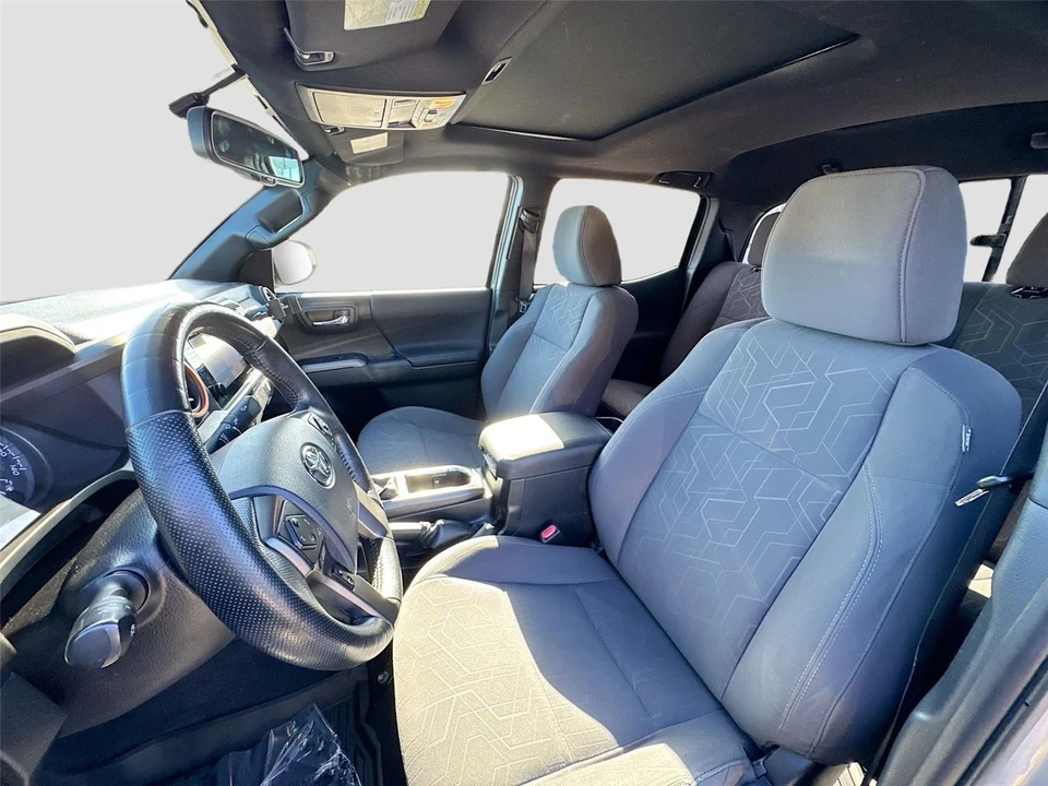2016 Toyota Tacoma 3rd Gen - Image 21 of 21