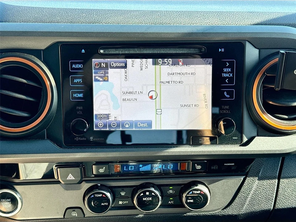 2016 Toyota Tacoma 3rd Gen - Image 13 of 21