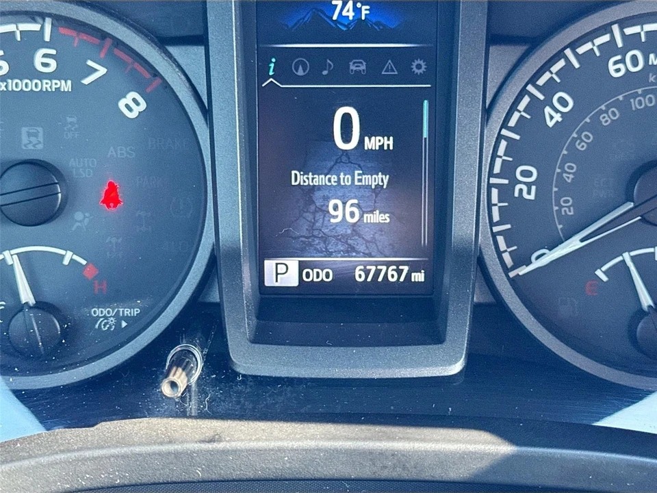 2016 Toyota Tacoma 3rd Gen - Image 12 of 21
