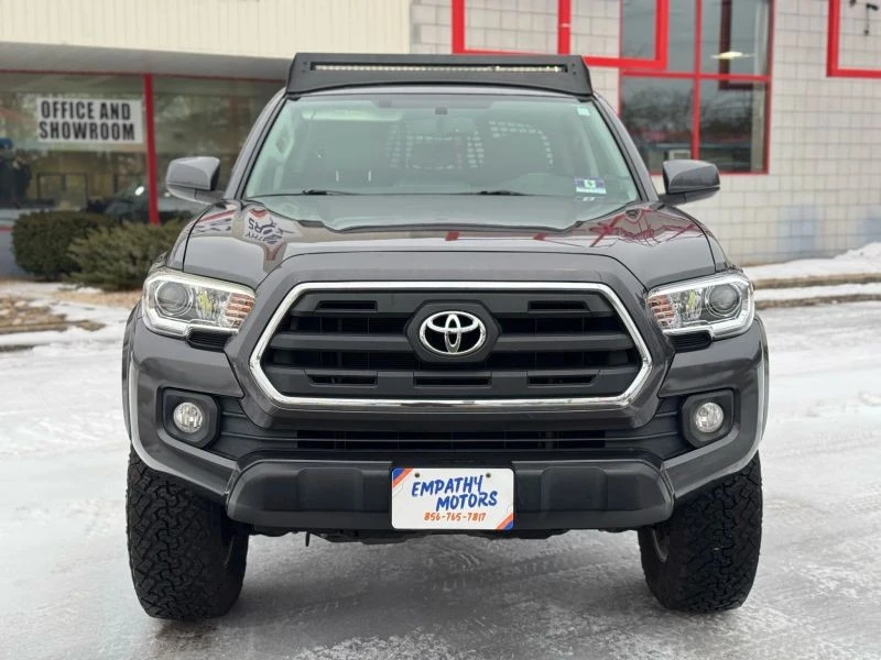 2016 Toyota Tacoma 3rd Gen - Image 8 of 12