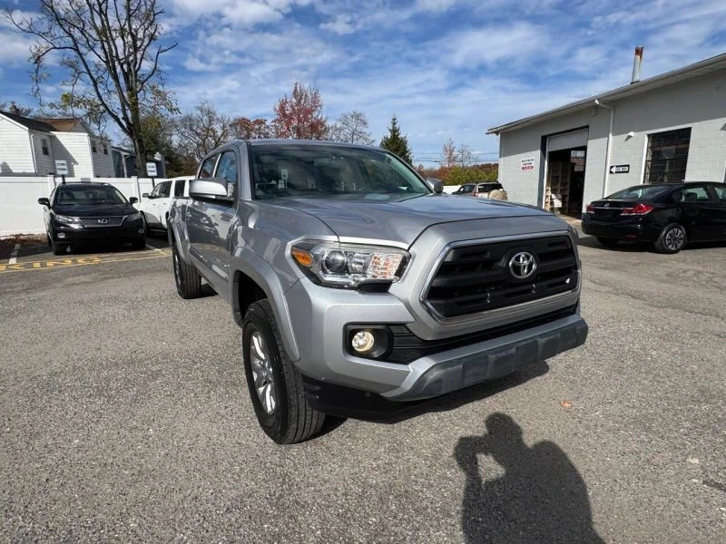 2016 Toyota Tacoma 3rd Gen - Image 4 of 12