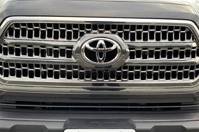 2016 Toyota Tacoma 3rd Gen - Image 9 of 12