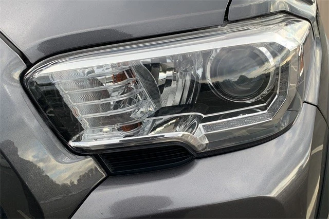 2016 Toyota Tacoma 3rd Gen - Image 10 of 12