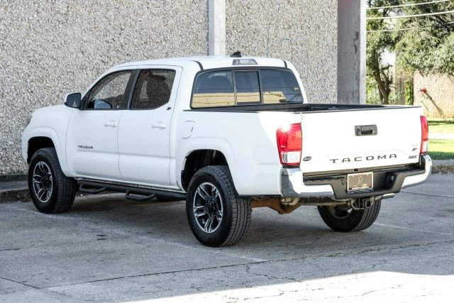 2016 Toyota Tacoma 3rd Gen - Image 12 of 21