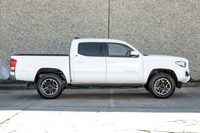 2016 Toyota Tacoma 3rd Gen - Image 9 of 21