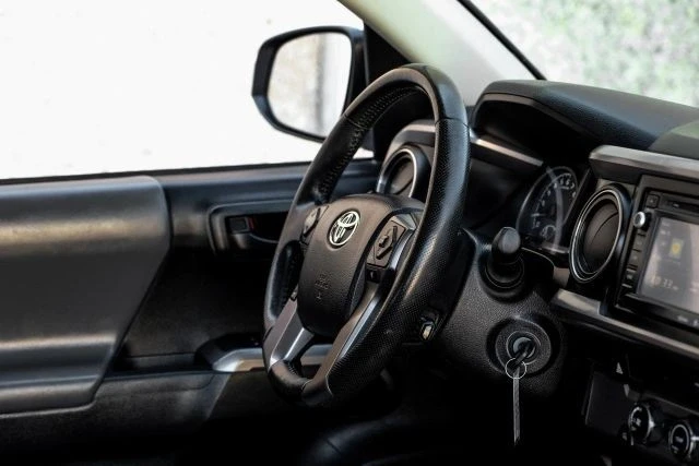 2016 Toyota Tacoma 3rd Gen - Image 18 of 21