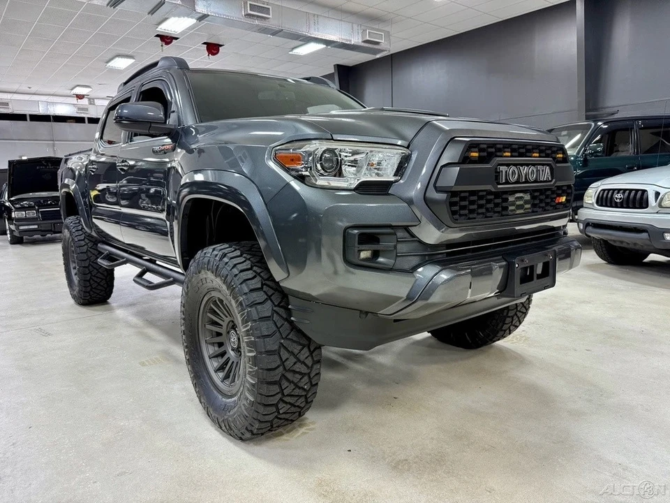 2016 Toyota Tacoma 3rd Gen - Image 2 of 12