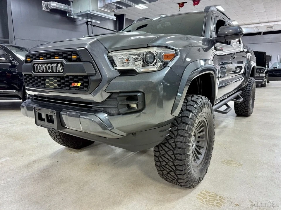 2016 Toyota Tacoma 3rd Gen - Image 7 of 12